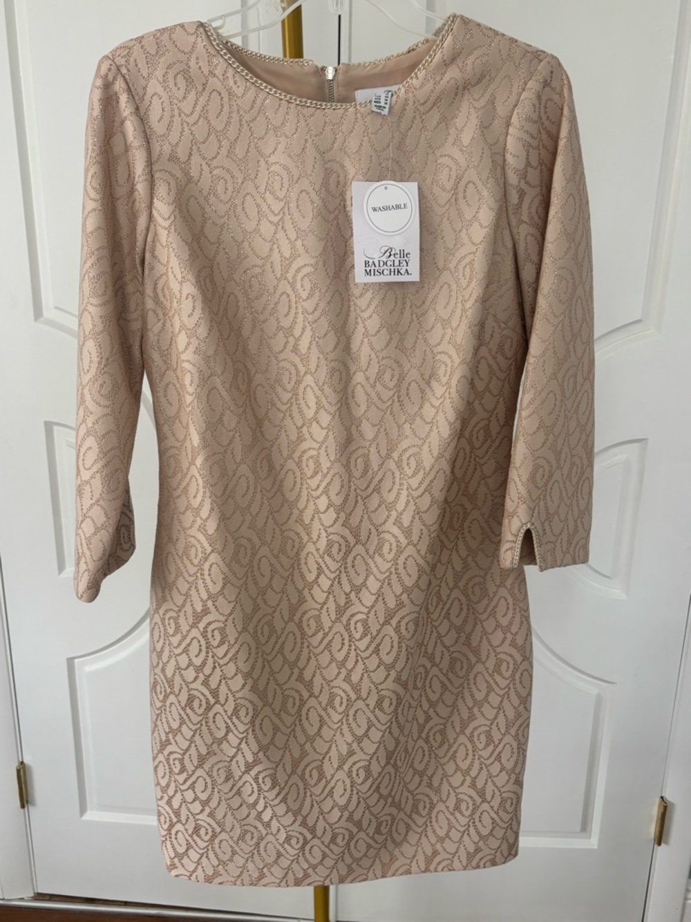 Belle Badgley Mischka NWT Gold Shimmer Jacquard Dress Size 10 Cocktail Party
